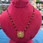 Short Black beads - Image 3