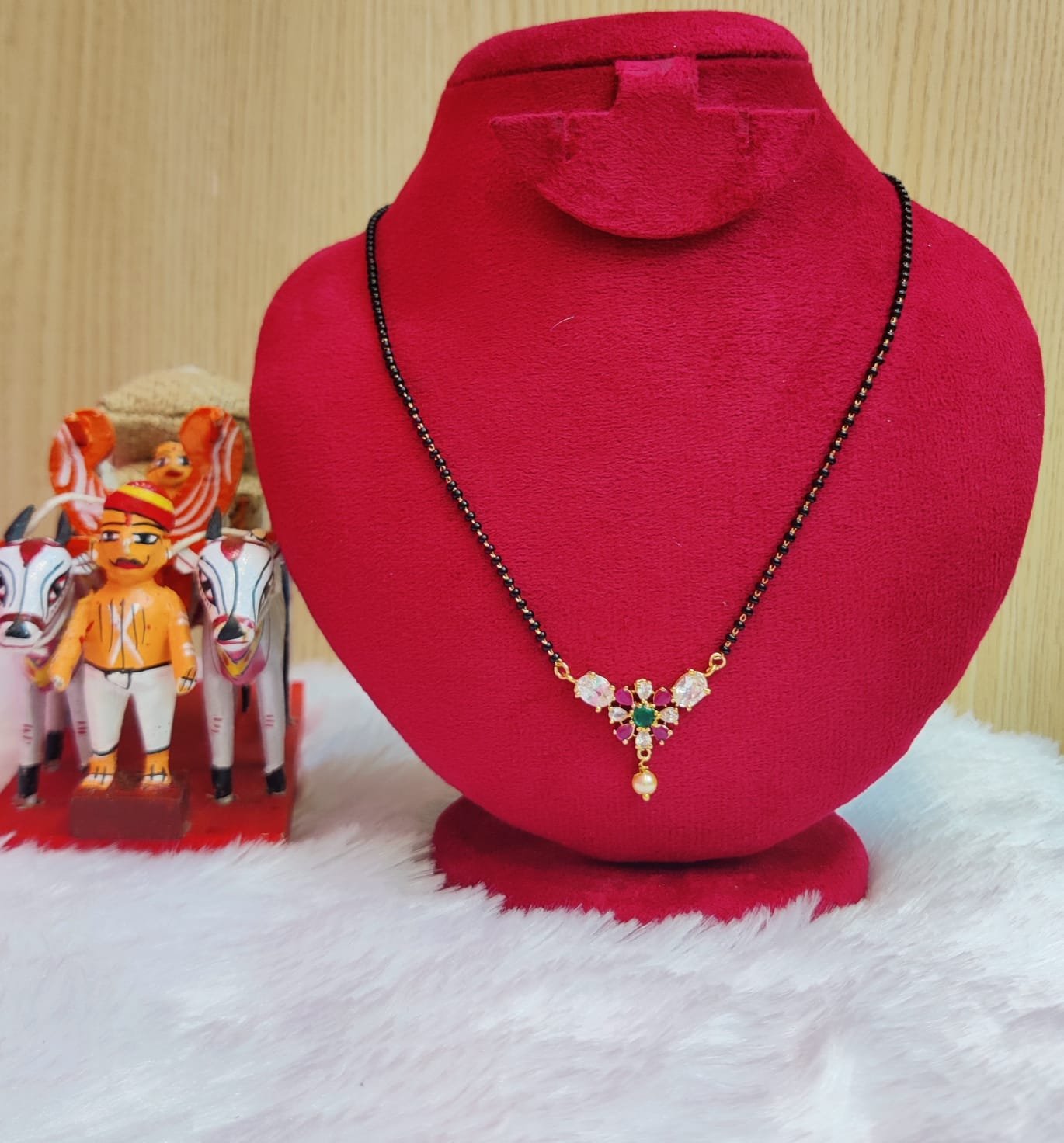 Black beeds - Image 1